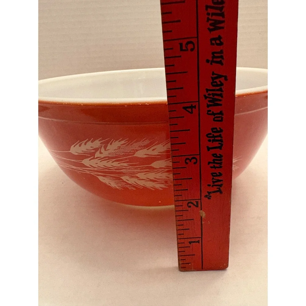 Vintage Pyrex Autumn Harvest 403 Mixing Bowl 2.5 Qt Orange Wheat Stalks